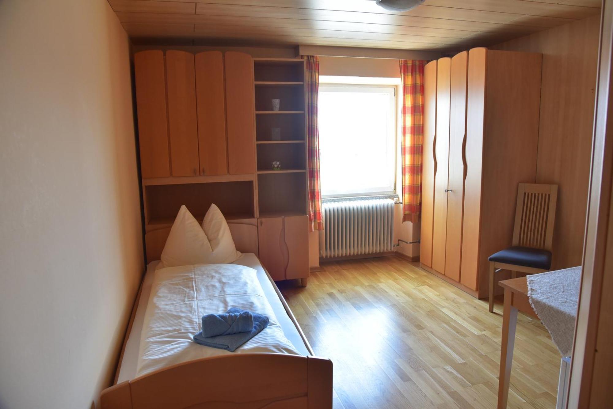 Stiftsgasthof Hochburg Exteriör bild
